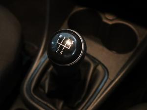 Volkswagen Polo Vivo hatch 1.4 Trendline - Image 17