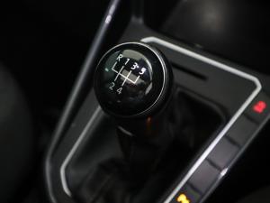 Volkswagen Polo hatch 1.0TSI Comfortline - Image 23