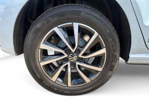 Volkswagen Polo Vivo hatch 1.4 Life - Image 12