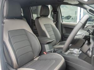 Volkswagen Amarok 3.0TDI V6 double cab Aventura 4Motion - Image 7