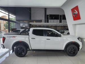 Nissan Navara 2.5DDTi double cab Pro-4X 4x4 - Image 10