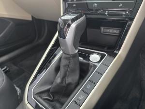 Volkswagen Polo sedan 1.0TSI Style - Image 12