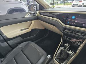 Volkswagen Polo sedan 1.0TSI Style - Image 14