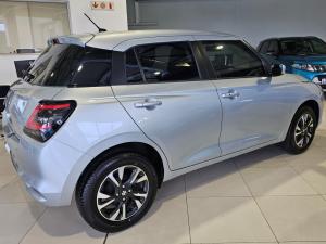 Suzuki Swift 1.2 GLX manual - Image 8