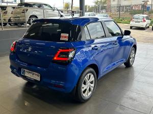 Suzuki Swift 1.2 GL+ auto - Image 7