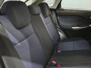 Toyota Starlet 1.4 XS auto - Image 8