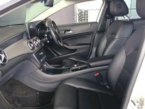 Mercedes-Benz GLA GLA200 auto - Image 14