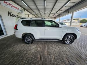 Toyota Land Cruiser Prado 2.8GD VX-L - Image 3