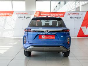 Toyota Urban Cruiser 1.5 XR manual - Image 5