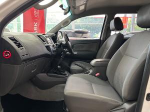 Toyota Hilux 2.5D-4D double cab 4x4 SRX - Image 7