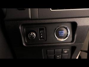 Toyota Land Cruiser Prado 2.8GD VX - Image 16