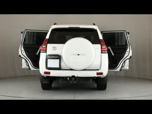 Toyota Land Cruiser Prado 2.8GD VX - Image 24