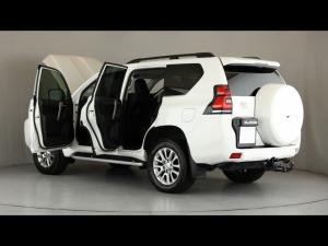 Toyota Land Cruiser Prado 2.8GD VX - Image 25
