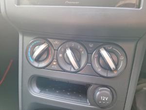 Nissan Qashqai 1.6 Visia - Image 13