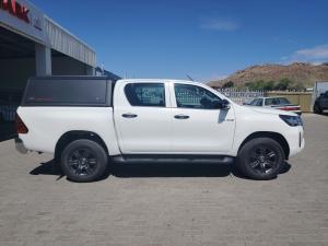 Toyota Hilux 2.4GD-6 double cab Raider manual - Image 3
