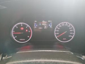 Isuzu D-Max 1.9TD double cab LS manual - Image 11