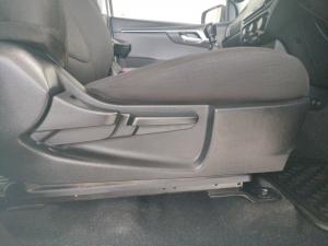 Isuzu D-Max 1.9TD double cab LS manual - Image 18