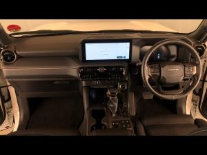 Toyota Land Cruiser Prado 2.8GD VX-R - Image 6