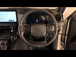 Toyota Land Cruiser Prado 2.8GD VX-R - Image 8