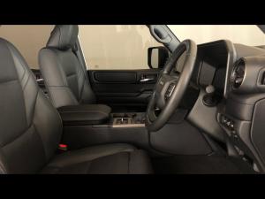 Toyota Land Cruiser Prado 2.8GD VX-R - Image 10