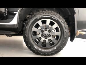 Toyota Land Cruiser Prado 2.8GD VX-R - Image 19