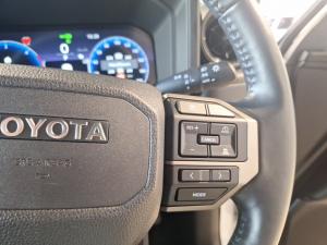 Toyota Land Cruiser Prado 2.8GD VX-R - Image 10