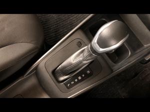 Toyota Starlet 1.5 XS auto - Image 15