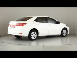 Toyota Corolla Quest 1.8 Plus manual - Image 2