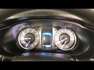 Toyota Hilux 2.4GD-6 single cab Raider manual - Image 9