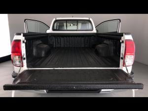 Toyota Hilux 2.4GD-6 single cab Raider manual - Image 13