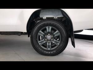 Toyota Hilux 2.4GD-6 single cab Raider manual - Image 19