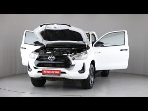 Toyota Hilux 2.4GD-6 single cab Raider manual - Image 28