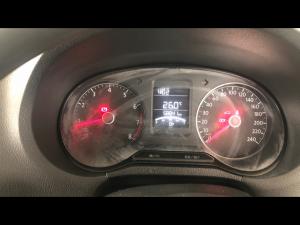 Volkswagen Polo Vivo hatch 1.4 Comfortline - Image 9