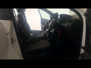 Volkswagen Polo Vivo hatch 1.4 Comfortline - Image 10