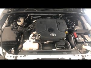 Toyota Hilux 2.4GD-6 single cab Raider manual - Image 14