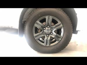 Toyota Hilux 2.4GD-6 single cab Raider manual - Image 17
