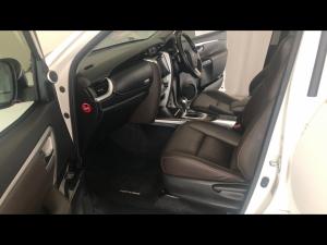 Toyota Fortuner 2.8GD-6 auto - Image 7