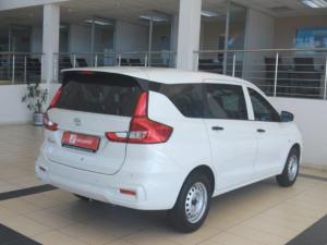 Toyota Rumion 1.5 S - Image 2