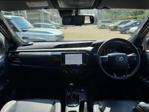 Toyota Hilux 2.8GD-6 48V double cab 4x4 Legend RS - Image 6