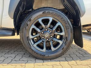 Toyota Hilux 2.8GD-6 48V double cab 4x4 Legend RS - Image 17