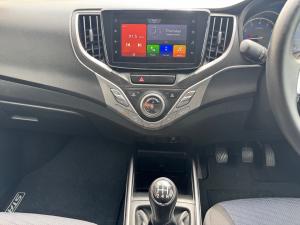 Toyota Starlet 1.4 XR - Image 13