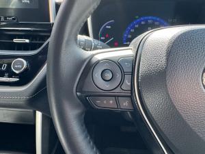 Toyota Corolla Cross 1.8 HEV XS - Image 9