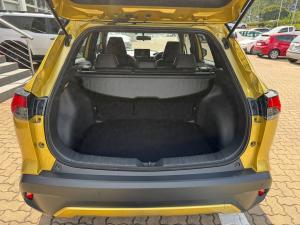 Toyota Corolla Cross 1.8 HEV XS - Image 17