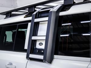 Land Rover Defender 110 D300 X-Dynamic HSE - Image 14