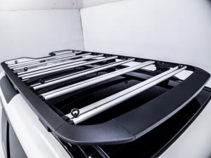 Land Rover Defender 110 D300 X-Dynamic HSE - Image 15