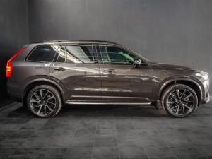Volvo XC90 T8 Twin Engine AWD R-Design - Image 4