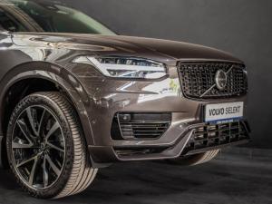 Volvo XC90 T8 Twin Engine AWD R-Design - Image 6