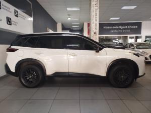 Nissan X-Trail 2.0 Visia - Image 2