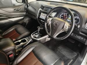Nissan Navara 2.3D double cab 4x4 Stealth auto - Image 10