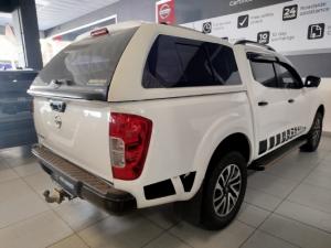 Nissan Navara 2.3D double cab 4x4 Stealth auto - Image 8